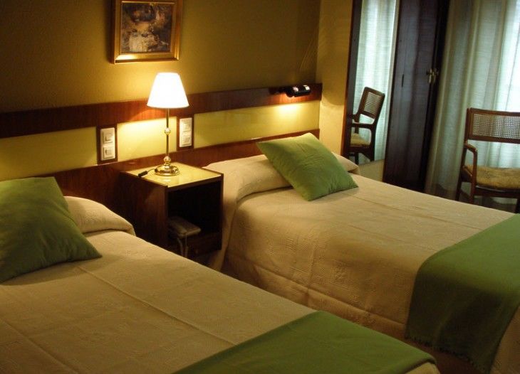פונפרדה Hotel Madrid Bierzo מראה חיצוני תמונה